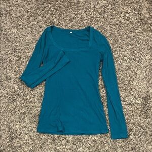 Amazon Essentials Teal Long Sleeve Top